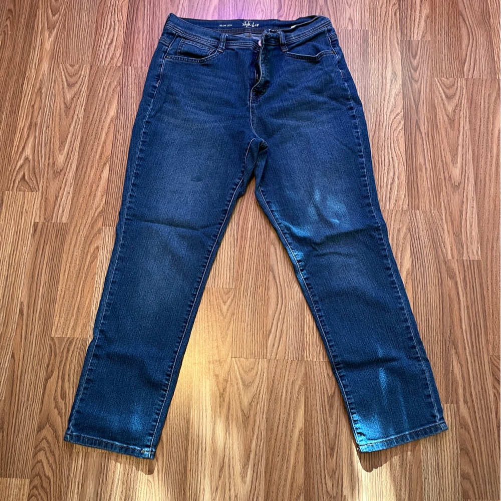 Style & Co slim leg jeans. Size 10P.